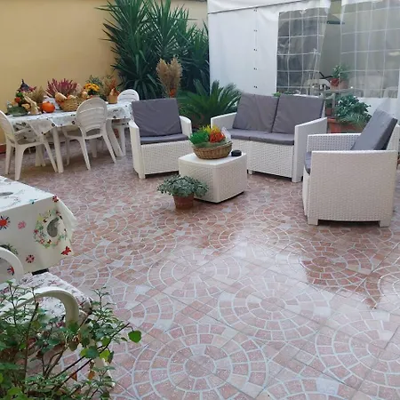 Il Giardino Di Marimar * Rome